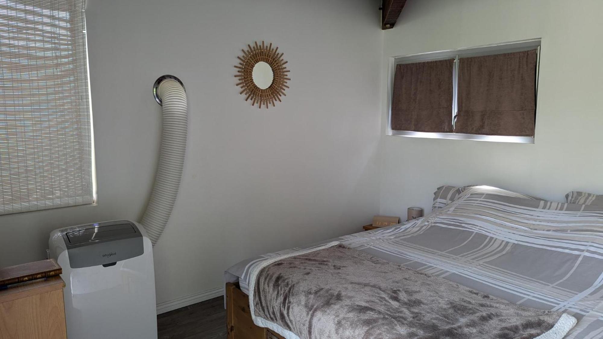 Les Genets Otel Orleat Dış mekan fotoğraf