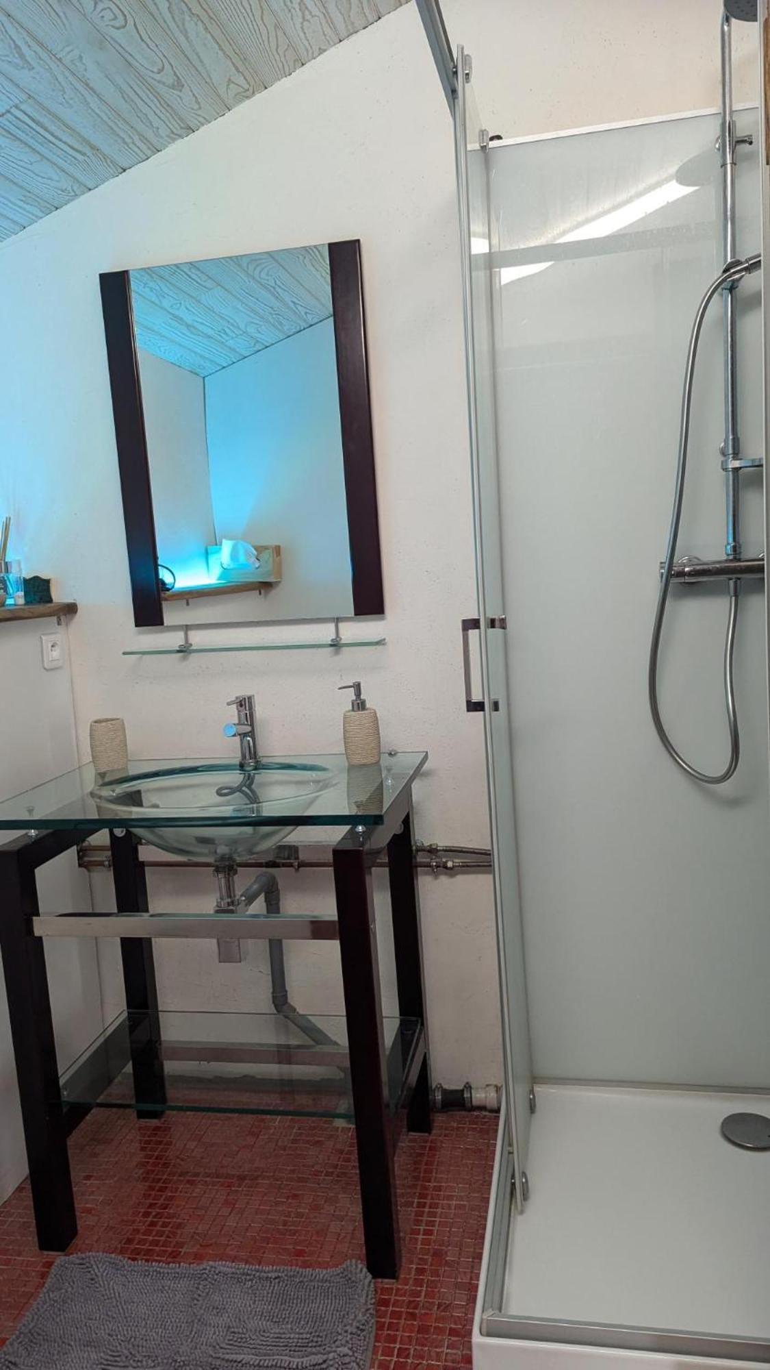 Les Genets Otel Orleat Dış mekan fotoğraf